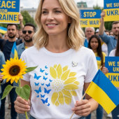 Ukrainian sunflower T-Shirt Tシャツ