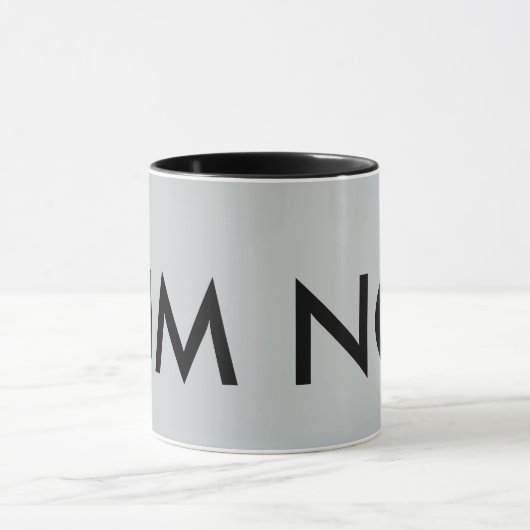 UM マグカップ (中央)