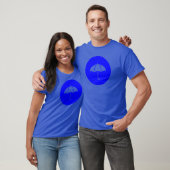 Umbrella Icon on Blue Circle Tシャツ (ユニセックス)
