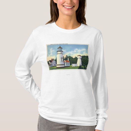 Umpqua LighthouseCoastの外観 Tシャツ (正面)