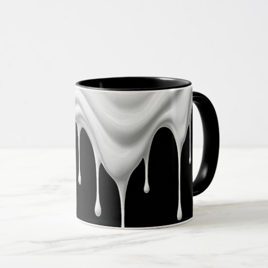Un effet liquide coulant le long d'un mug. マグカップ (正面右)