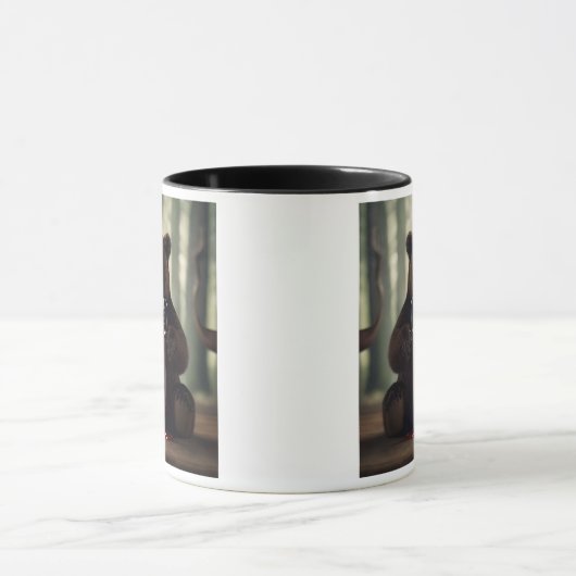 Un ourson assis devant un pot de confiture. マグカップ (中央)