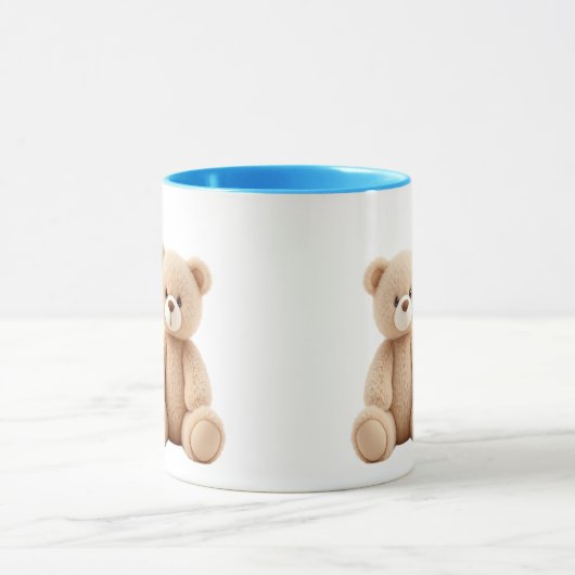 Un ourson en peluche devant un vélo d'enfant. マグカップ (中央)