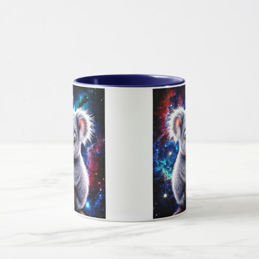 Un petit koala tout mignon vous observe. マグカップ (中央)