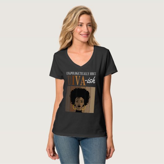 Unapologetically HBCU Diva ish Historical Black Co Tシャツ (正面フル)