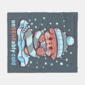 Unbearably Cold フリースブランケット (正面(横))
