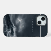 Unbroken - 暗い嵐の海の美学の引用 iPhone 15ケース (裏面横)