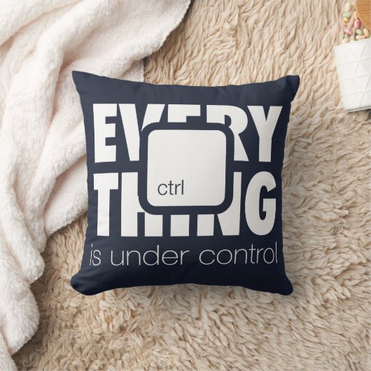 Under ctrl クッション (ブランケット)