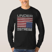 Under Distress Tattered Upside Down American Flag Tシャツ (正面)