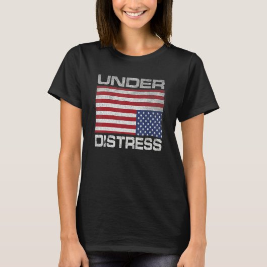 Under Distress Tattered Upside Down American Flag Tシャツ (正面)