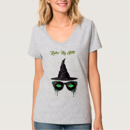 Under My Spell - 緑の目の魔女 Tシャツ
