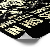 Underestimate an old man who turns wrenches  ポスター (角)