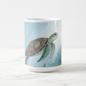 Underwater world with turtle コーヒーマグカップ (中央)
