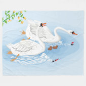 Une couverture polaire chevauchée par des cygnes フリースブランケット (正面(横))