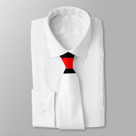 Une cravate d'art abstrait style Mondrian ネクタイ (タイ)