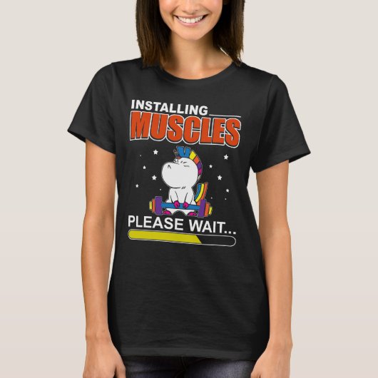 Unicorn筋肉をインストールするFitneを待おもしろいつ Tシャツ (正面)