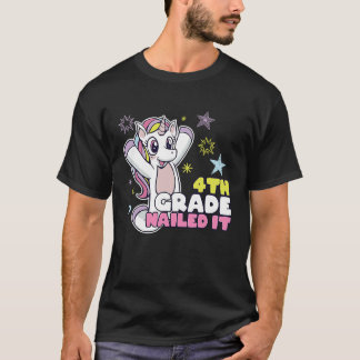 Unicorn Cute Girl Graduation 4th Grade 2021 School Tシャツ