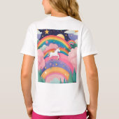 Unicorn Dreams：パステルを通した魔法の景色 Tシャツ (裏面)