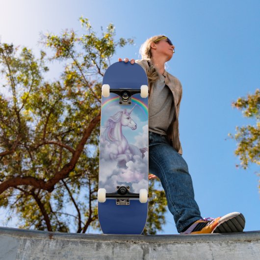 Unicorn in the Clouds スケートボード (室外1)