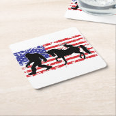 Unicorn, Jackalope, Bigfoot and the American Flag スクエアペーパーコースター (アングル)