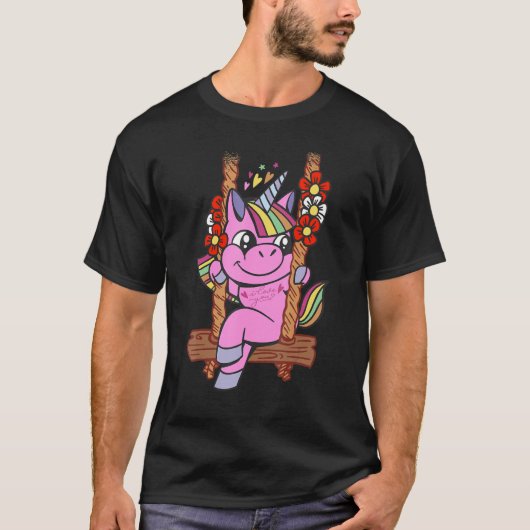 unicorn lover cute swinging tシャツ (正面)
