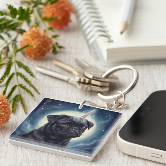 Unicorn Pug キーホルダー (正面右)