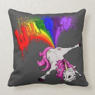 unicorn rainbow fart クッション