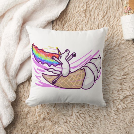 Unicorn Rainbow Riding Ice Cream Cone クッション (ブランケット)