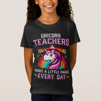 Unicorn Teachers Make A Little Magic Tシャツ