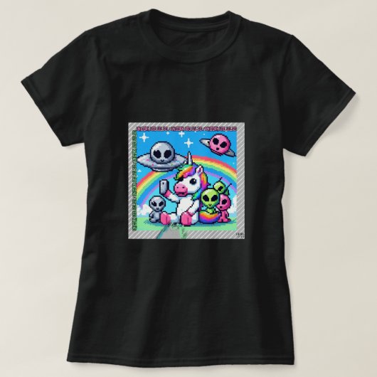 Unicorn UFO Selfie: Square Land (Pixel Art) #3 Tシャツ (デザイン正面)