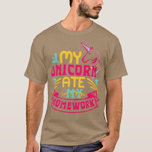Unicorn with Quote love friends Tシャツ (正面)