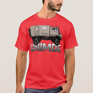 UNIMOG overlander on black 1 Tシャツ