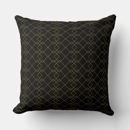 Unique Black Throw Pillow Featuring Gold Box Desig クッション (正面)