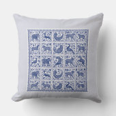 Unique design animals blue accent Throw Pillow クッション (正面)