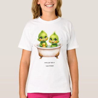 Unique Grinch T-Shirt with baby Grinches  Tシャツ