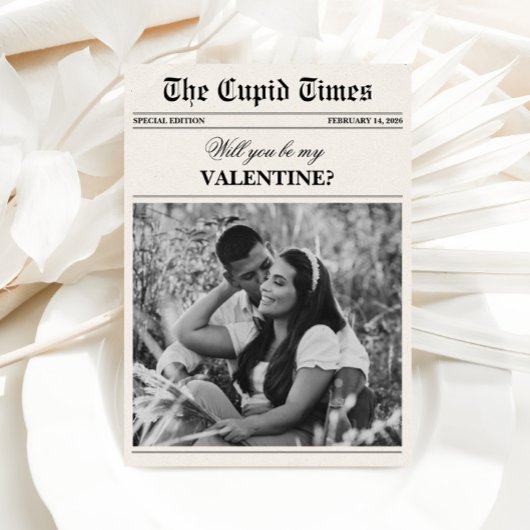 Unique Newspaper Photo Valentine's Day Card シーズンカード