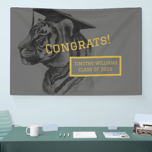 Unique Personalized Tiger Graduation Banner 横断幕 (トレードショー)
