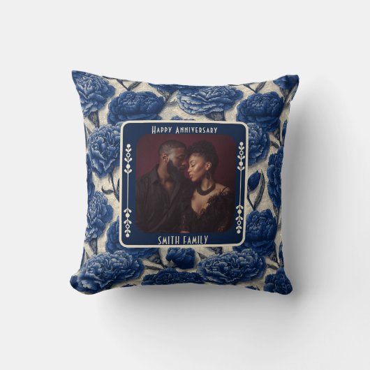 Unique Wedding 25Th Anniversary Throw Pillow  クッション (正面)