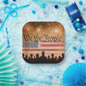 United States Constitution With Fireworks and Flag ペーパープレート (パーティー)