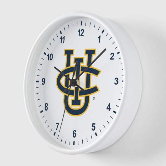 University of California, Irvineロゴ 壁時計 (傾斜)
