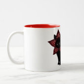Unknown Monster Black Cat | Dark Fantasy Cat Art | ツートーンマグカップ (左)