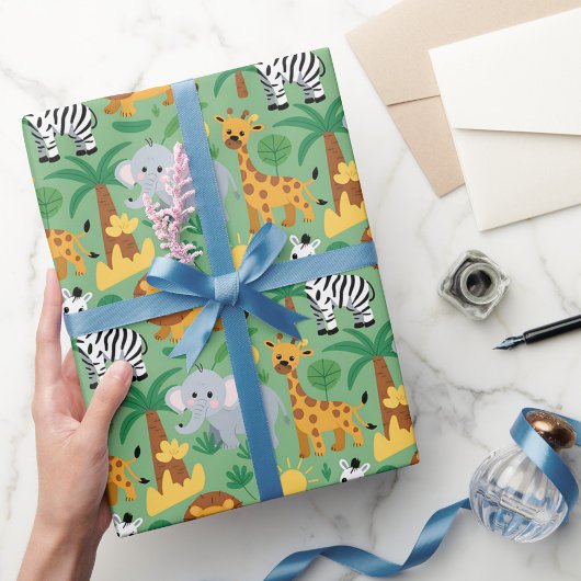 Unrolled and flat views of gift wrap ラッピングペーパー