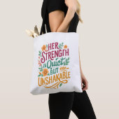 Unshakable Strength – Empowering Quote for Women トートバッグ (クローズアップ)