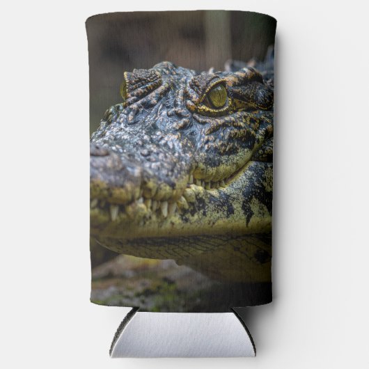 Up-close crocodile スリム缶クーラー (正面)