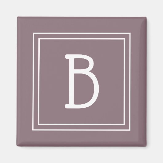 Updated Monogrammed Grape Purple & White Initial マグネット (正面)