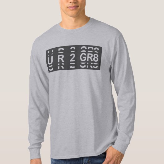 UR2 GR8素晴らしが使い過ぎている Tシャツ (正面)