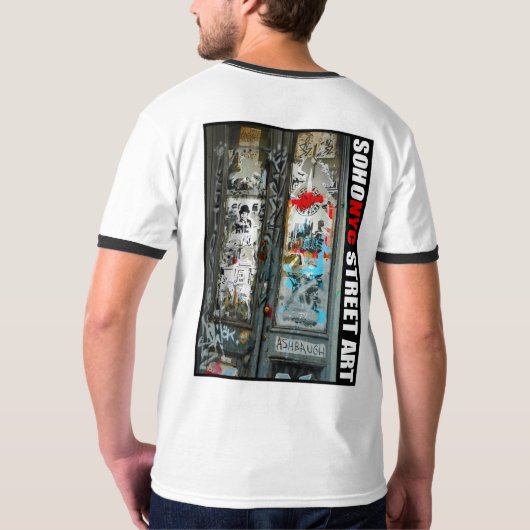 Urban59ニューヨークシティによるSoHoの通りの芸術 Tシャツ (裏面)
