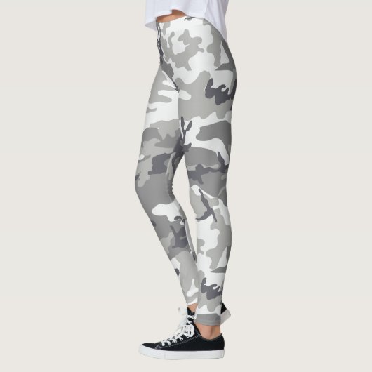 Urban Camo レギンス (左)