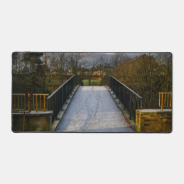 Urban Frosty Footbridge, Bradford デスクマット