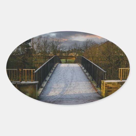 Urban Frosty Footbridge, Bradford 楕円形シール (正面)
